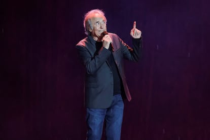 El cantante catalán durante su presentación en el Zócalo de la Ciudad de México