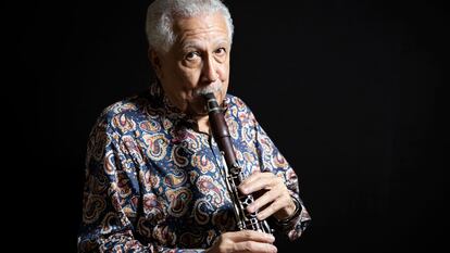 El músico Paquito d'Rivera en el Auditorio de Barcelona.