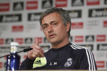 Mourinho, durante la rueda prensa.