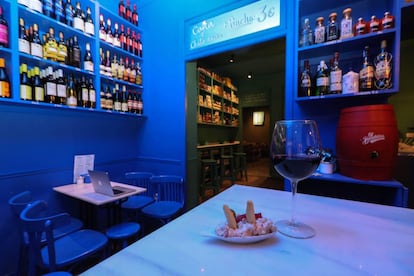 Bar de tapas La Colmada ubicado en la calle del Esp&iacute;ritu Santo, 19 de Madrid.