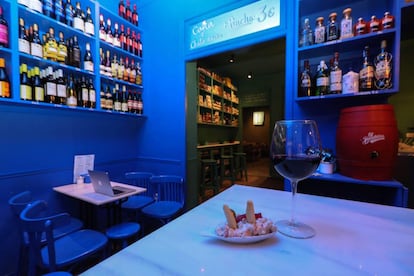 Bar de tapas La Colmada ubicado en la calle del Espíritu Santo, 19 de Madrid.