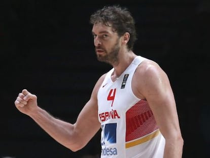 Gasol durant el partit contra Lituània.