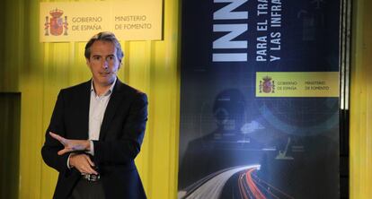 El ministro de Fomento, Íñigo de la Serna, en la presentación del plan.