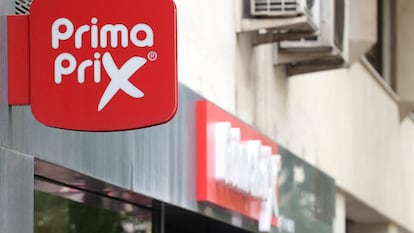 Exterior de una tienda de Primaprix en Madrid.