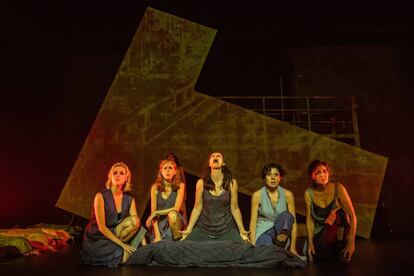 La representación de 'Troyanas' fue uno de los espectáculos que impulsó la taquilla del Teatro Español a finales de 2017.
