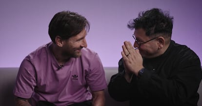Leo Messi, junto al artista Refik Anadol.