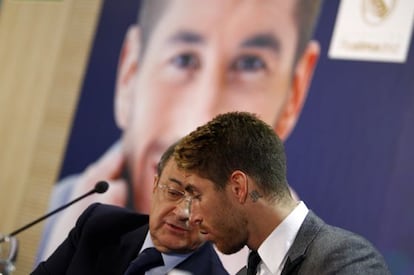 Florentino Pérez y Ramos, en la presentación del libro de este último.