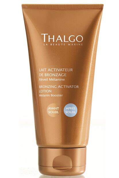 La firma profesional Thalgo nos propone un producto muy completo cuyo objetivo no es otro que mejorar el bronceado. Es su Leche Activadora del Bronceado, una loción aftersun que calma e hidrata tras la exposición pero wque también reactiva la melanina para que el tono suba más rápidamente. Lo ideal es empezar a utilizarla un par de semanas antes de broncearse. Cuesta 27,80 euros y se vende en salones de belleza.