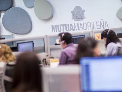 Centro de atención telefónica al cliente de Mutua Madrileña. 