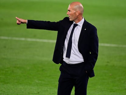 Zidane, en el Madrid-Valencia disputado en Valdebebas.