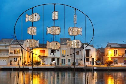 La escultura Les Daurades, de Dominique Doré, en el barrio de La Plagette, en Sète (Francia). 