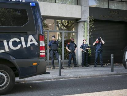 Una operaci&oacute;n de la Polic&iacute;a Nacional en Barcelona. 