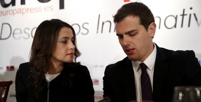 Inés Arrimadas y Albert Rivera, este lunes en Madrid.