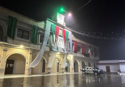 La plaza municipal de Santiago Jamiltepec (Oaxaca), la noche del lunes. 