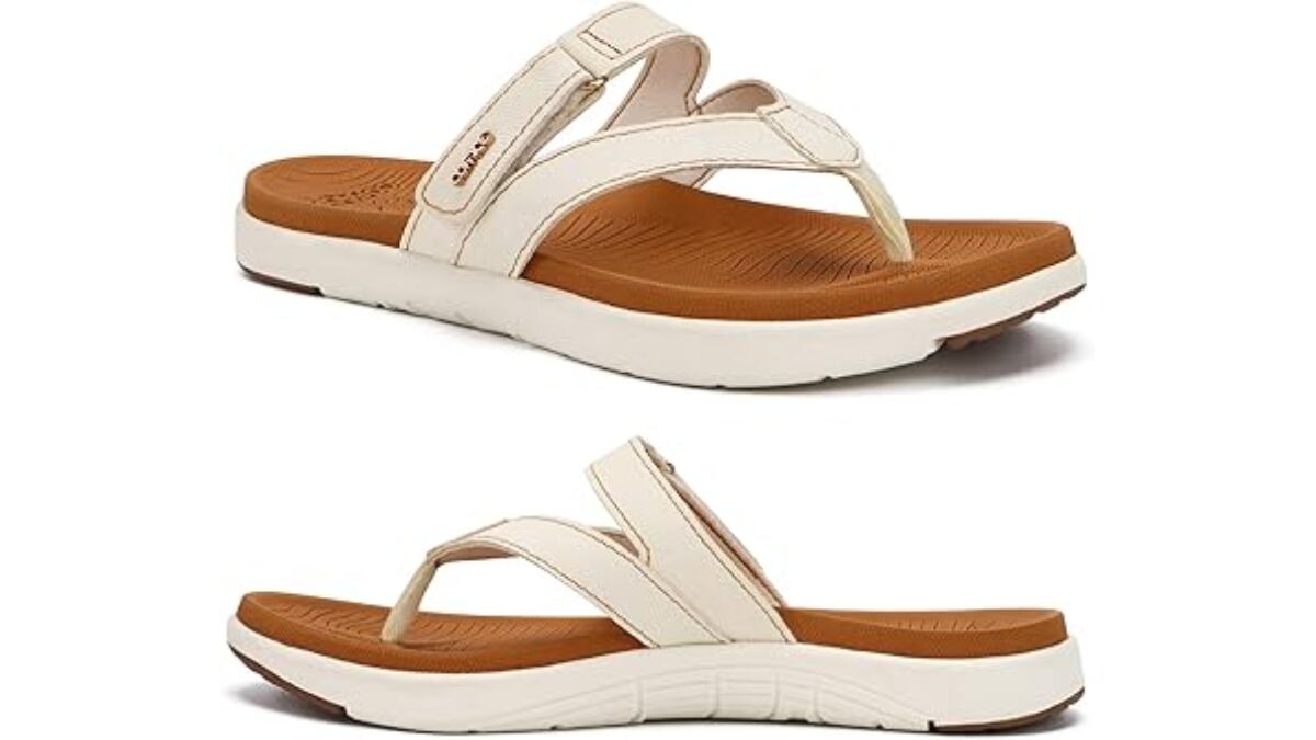 Sandalias ortopédicas para mujer con soporte del arco.