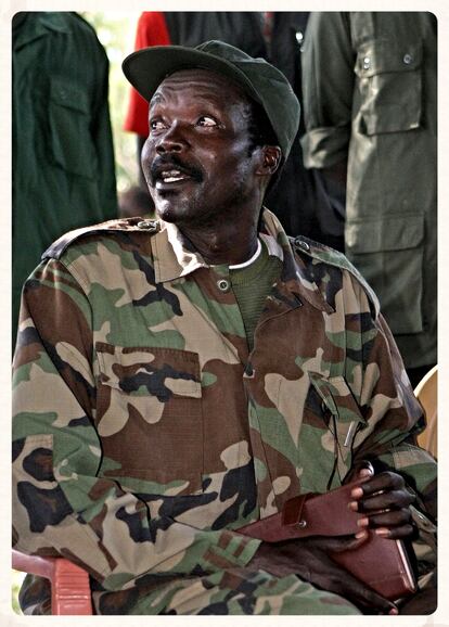 Imagen de 2006 del líder Joseph Kony. Fotografía de STUART PRICE / AFP