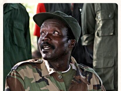 Imagen de 2006 del líder Joseph Kony. Fotografía de STUART PRICE / AFP
