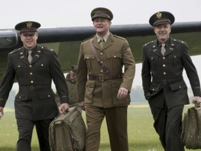 Matt Damon, Hugh Bonnevill and George Clooney, in a scene from The Monuments Men.