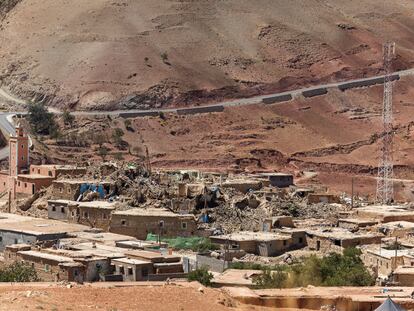 Vista general de Tagadirt el domingo, con la mayor parte de las casas arrasadas por el terremoto.
