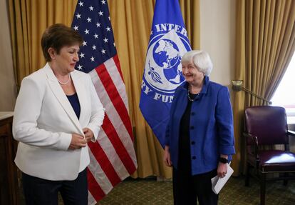 La secretaria del Tesoro de EE UU, Janet Yellen, con la directora gerente del FMI, Kristalina Georgieva