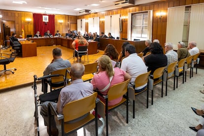 El banquillo de los acusados en el juicio por prostitución de menores, este miércoles en la Audiencia Provincial de Murcia.