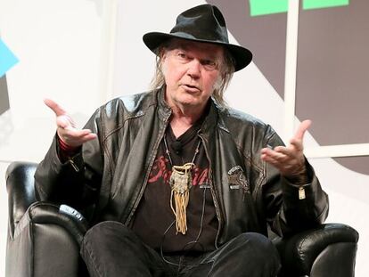 Neil Young habla del Pono en el festival tejano South By Southest.