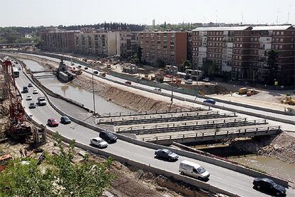 Obras de soterramiento de la M-30 a la altura de Virgen del Puerto.