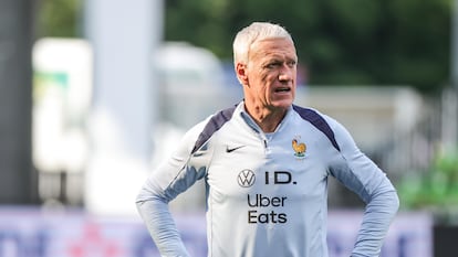 Didier Deschamps, antes de comenzar la Eurocopa, en un entrenamiento de Francia en Metz en junio.