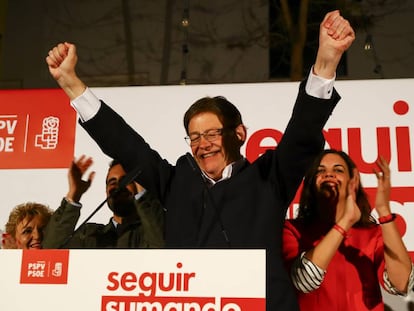 Ximo Puig, presidente de la Generalitat valenciana, celebra el triunfo del PSPV-PSOE el pasado domingo.