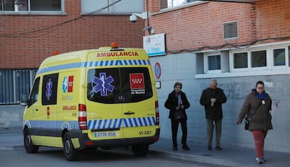 Carlos III Hospital in Madrid, where one of the patients from Torrejón de Ardoz was transferred.