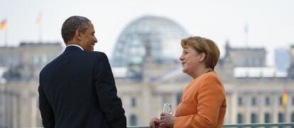 La canciller alemana, Angela Merkel, y el presidente de EE UU, Barack Obama el mi&eacute;rcoles en Berlin.