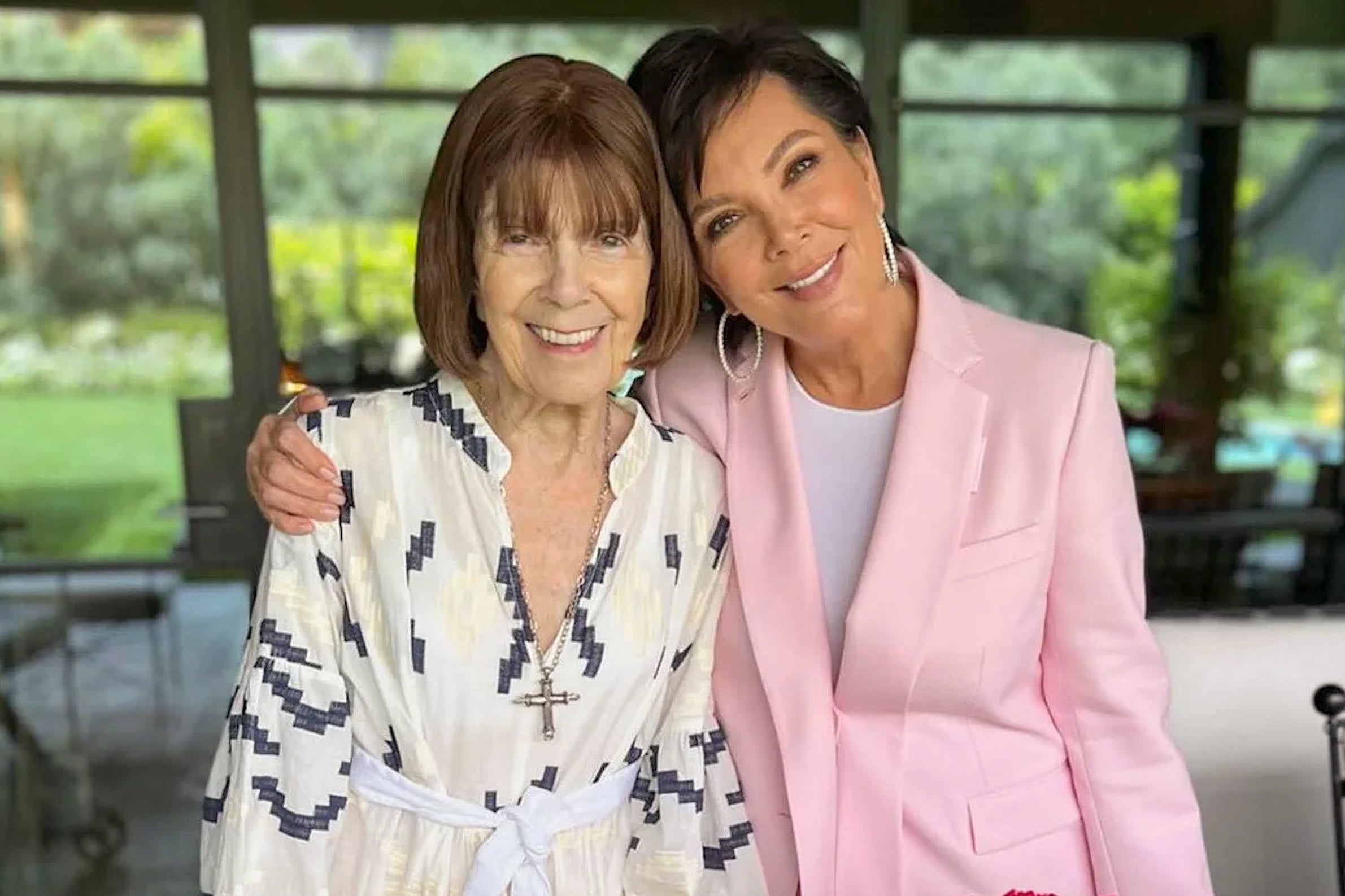 Muere Mary Jo Shannon, abuela de las Kardashian, la secundaria discreta que abrió el camino a las estrellas del ‘reality show’