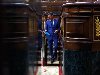 El presidente del Gobierno, Pedro Sánchez, tras intervenir en el pleno monográfico sobre caso 'Pegasus' en la Cámara baja.