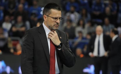 Pedro Mart&iacute;nez, tras un partido del Valencia ante el Baskonia.