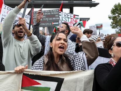 May attends a pro-Palestinian protest in support of Gaza as the conflict between Israeli and Hamas continues, in Mississauga, Canada, October 14, 2023. REUTERS/Jessica Lee  NO RESALES. NO ARCHIVES