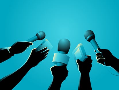 A no confundir periodismo con redes sociales