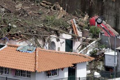 Una casa en la parte alta de Funchal tras las lluvias torrenciales.