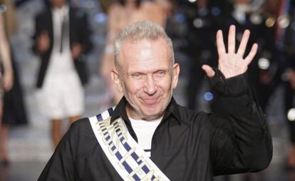 Jean Paul Gaultier, en su último desfile en París.