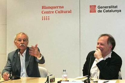 Eduardo Mendoza (a la izquierda) y Javier Marías, en Madrid.