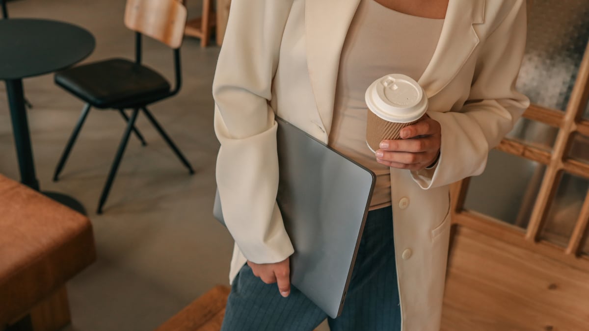 Protege tu portátil de cualquier imprevisto con estas 8 fundas bonitas y prácticas