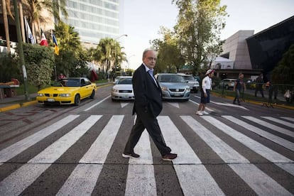 El escritor Enrique Vila-Matas, en la Feria del Libro de Guadalajara en 2015.