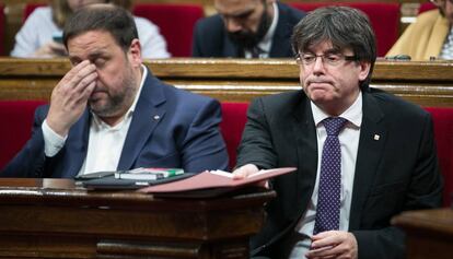 El vicepresidente Oriol Junqueras, junto al presidente Carles Puigdemont.