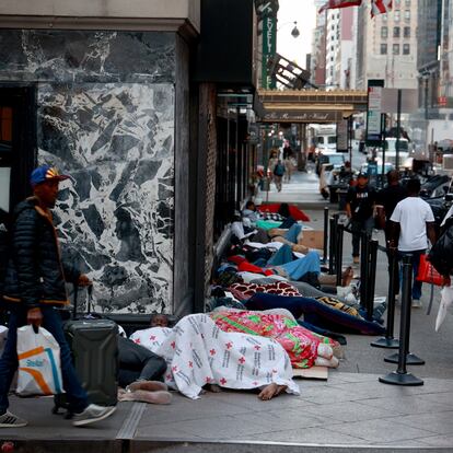 UNITED STATES -July 31: Hundreds of migrants are seen sleeping outside the Roosevelt Hotel in Midtown Manhattan early Monday July 31, 2023. Asylum seekers are camping outside the Roosevelt Hotel as the Manhattan relief center is at capacity. (Photo by Luiz C. Ribeiro for NY Daily News via Getty Images)