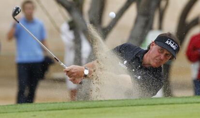 Phil Mickelson, en el hoyo 14.