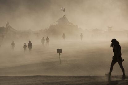 El paisaje donde se desarrolla el festival es tremendamente fotogénico, ya sea por sus atardeceres o por las ventiscas de arena del desierto.