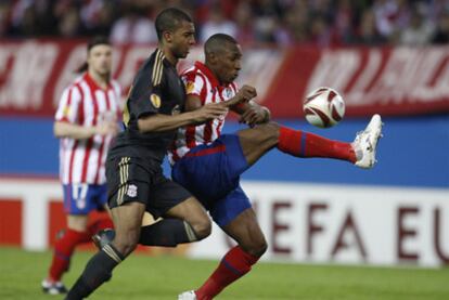 Perea se anticipa a N&#39;Gog en la semifinal con el Liverpool.