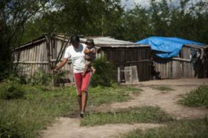 Imagen de una indígena perteneciente una comunidad del Chaco paraguayo. EFE/Archivo