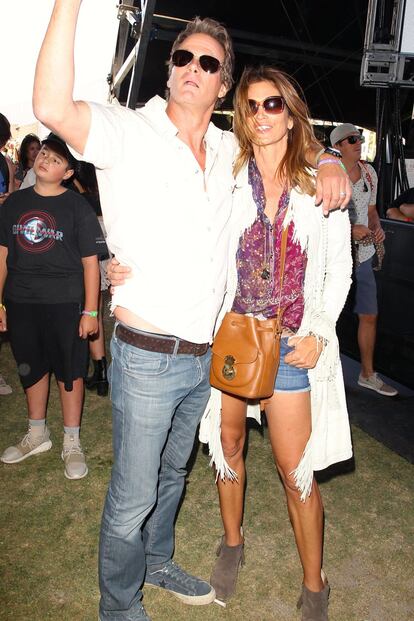 Cindy Crawford y su marido Rande Gerber también disfrutaron del ambiente y la música del evento. 