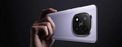 Trasera del teléfono Redmi Note 14 Pro+