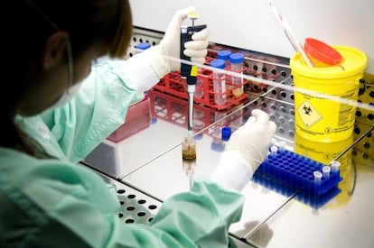 Muchos jóvenes investigadores emigran en busca de oportunidades.